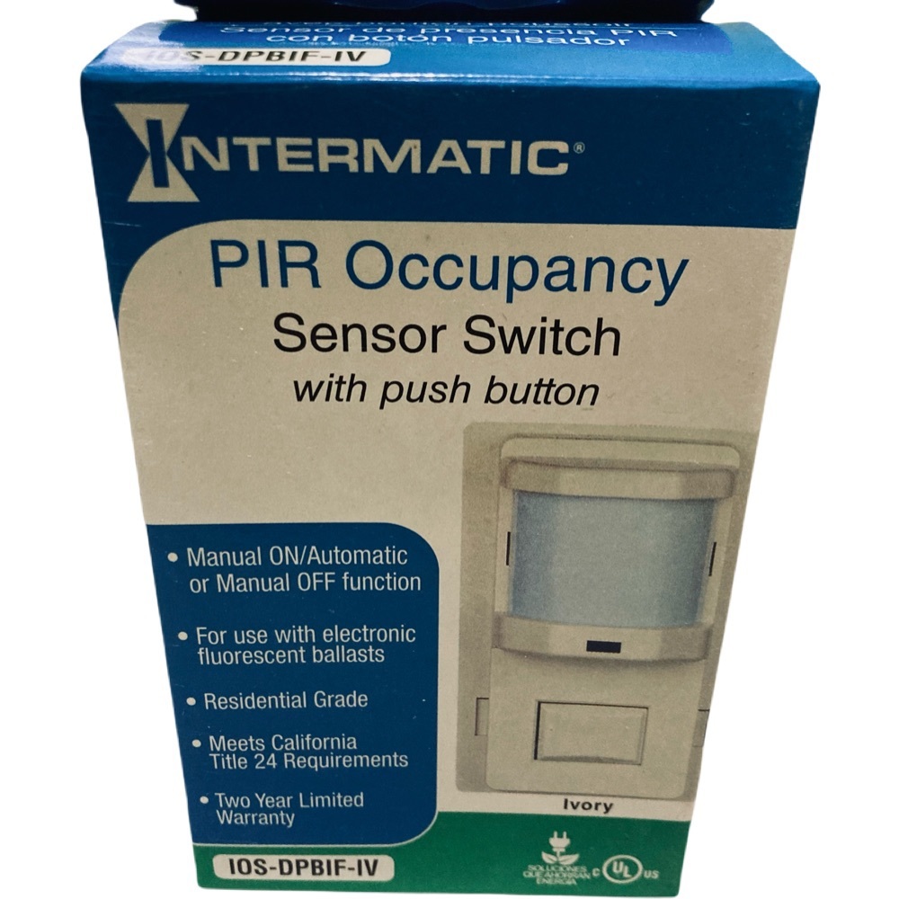 NEW PIR Occupancy/Motion Sensor Switch IOS-DPBIMF-WH Intermatic with Push Button - Picture 1 of 2